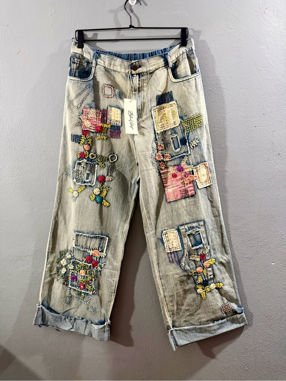 Embroidered Patch Light Blue Boyfriend Jeans by Blue Velvet